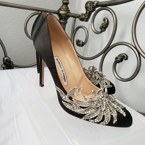Manolo Blahnik Embelished Swan Black Satin Pump